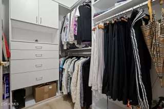 Photo #5: 6822797 Listing