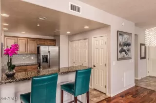 Photo #3: 6823296 Listing 