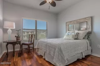 Photo #5: 6823296 Listing 