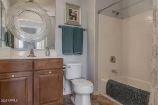 Photo #6: 6823296 Listing 