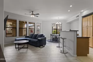 Photo #4: 6823484 Listing