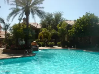 Photo #4: 6823612 Listing 