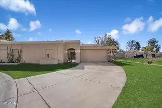 Photo #1: 6823719 Listing