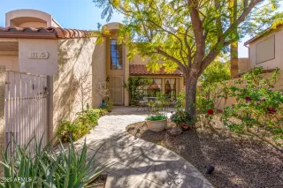 Photo #2: 6823877 Listing