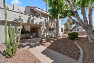 Photo #3: 6824026 Listing