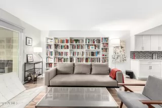 Photo #3: 6824179 Listing 