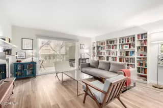 Photo #4: 6824179 Listing 