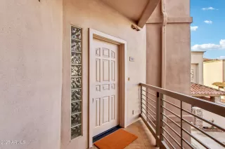 Photo #1: 6824343 Listing 