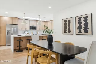 Photo #5: 6824529 Listing 