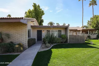 Photo #1: 6824627 Listing