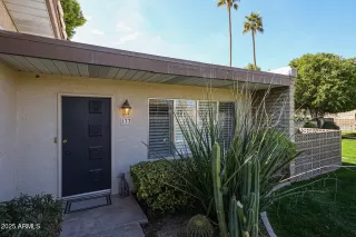 Photo #2: 6824627 Listing