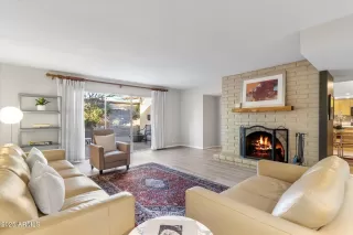 Photo #3: 6824755 Listing 