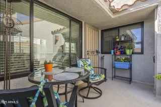 Photo #6: 6824911 Listing