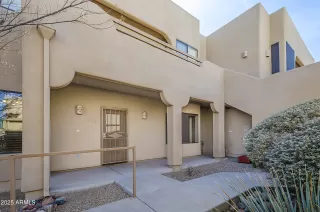 Photo #2: 6824990 Listing 