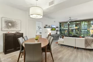 Photo #4: 6825014 Listing