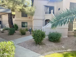 Photo #2: 6825215 Listing