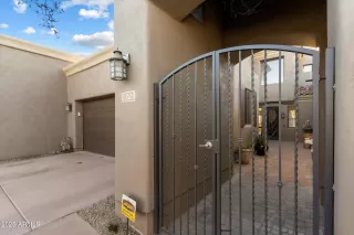 Photo #2: 6825222 Listing 