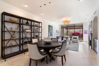 Photo #6: 6825222 Listing 