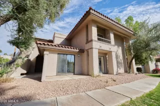 Photo #2: 6825229 Listing