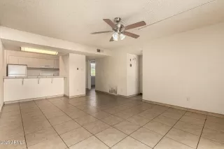 Photo #4: 6825433 Listing 