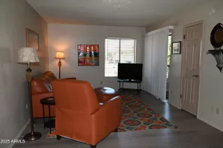 Photo #2: 6825487 Listing 