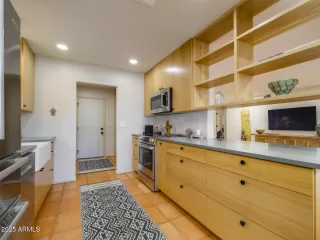 Photo #6: 6825634 Listing 