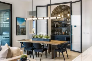 Photo #3: 6826235 Listing 