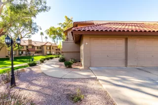 Photo #2: 6826655 Listing 