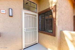 Photo #3: 6826655 Listing 