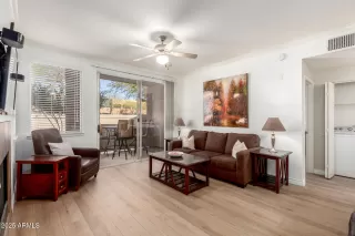 Photo #3: 6826701 Listing