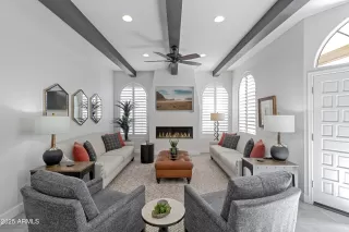 Photo #3: 6826791 Listing 