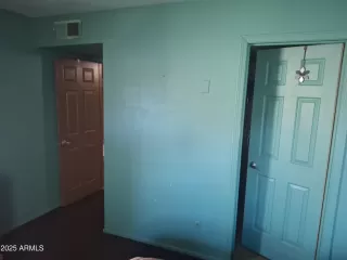 Photo #2: 6826862 Listing 