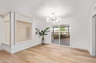 Photo #6: 6827022 Listing