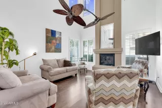 Photo #3: 6827142 Listing 