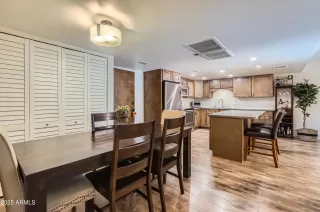 Photo #3: 6827275 Listing