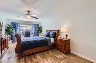 Photo #6: 6827275 Listing