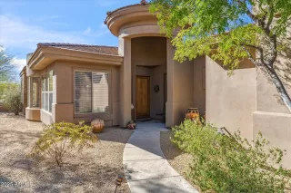 Photo #2: 6827776 Listing 
