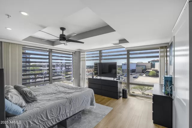 MLS: 6827818 Condo For Sale