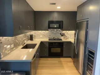 Photo #3: 6827818 Listing 