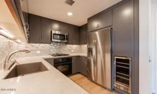 Photo #4: 6827818 Listing 