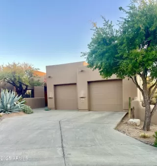 Photo #4: 6827884 Listing