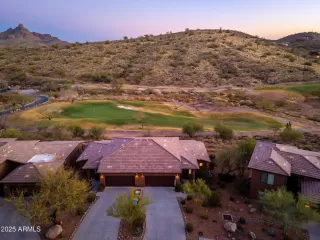 Photo #3: 6827889 Listing 