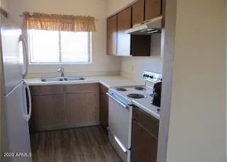 Photo #2: 6828198 Listing