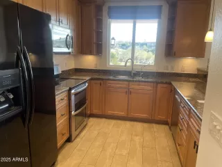 Photo #5: 6828428 Listing 