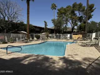Photo #2: 6828520 Listing