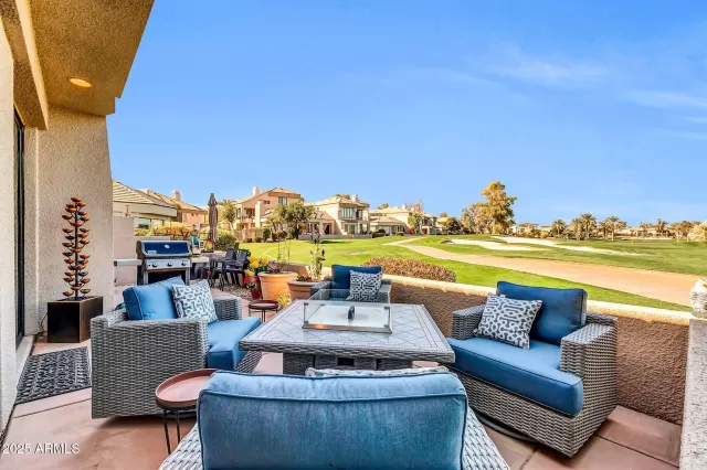 MLS: 6828523 Condo For Sale