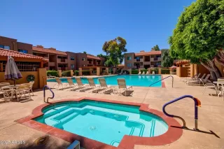 Photo #1: 6828555 Listing 