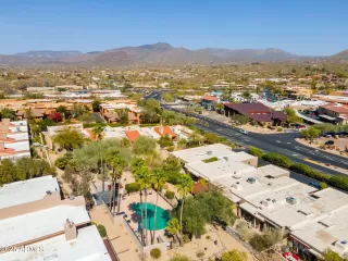 Photo #6: 6828833 Listing