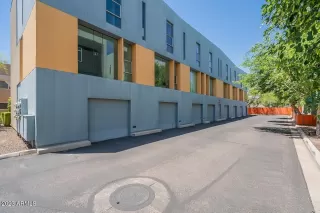 Photo #6: 6829143 Listing 