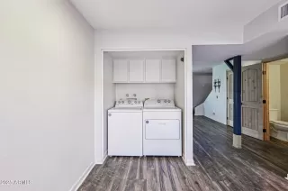 Photo #4: 6829398 Listing